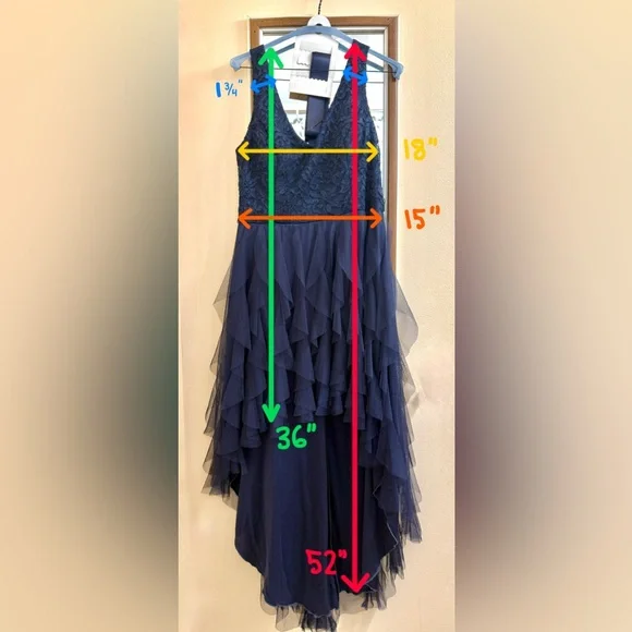 HP ๐ Le Chรขteau Navy V-Neck High-Low Dress - Perfect Grad dress ๐๐ - Picture 6 of 6